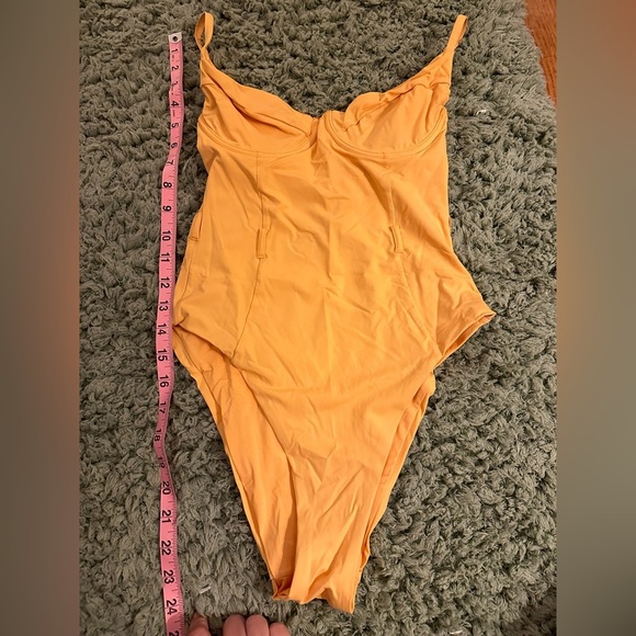 Onia WeWoreWhat Danielle One Piece Bustier Swimsuit in Yellow Size Small - Picture 3 of 9